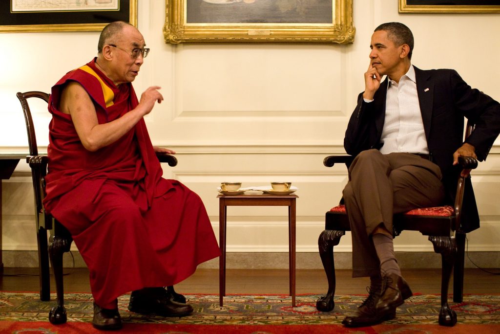 Je libo mučeníčko, nebo dolárky? Nějak se přece dohodneme, jako vždycky. Dalajlama a Obama, vůdci takzvaného "svobodného" světa...